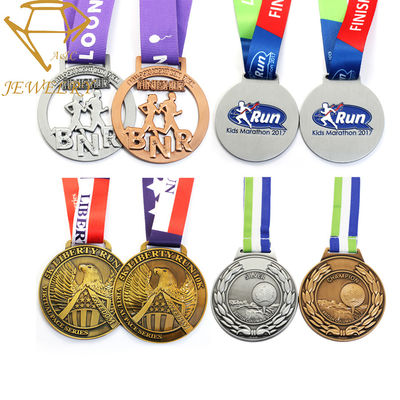 Αθλητικά εξατομικευμένα επίτευγμα μετάλλια και τρόπαια